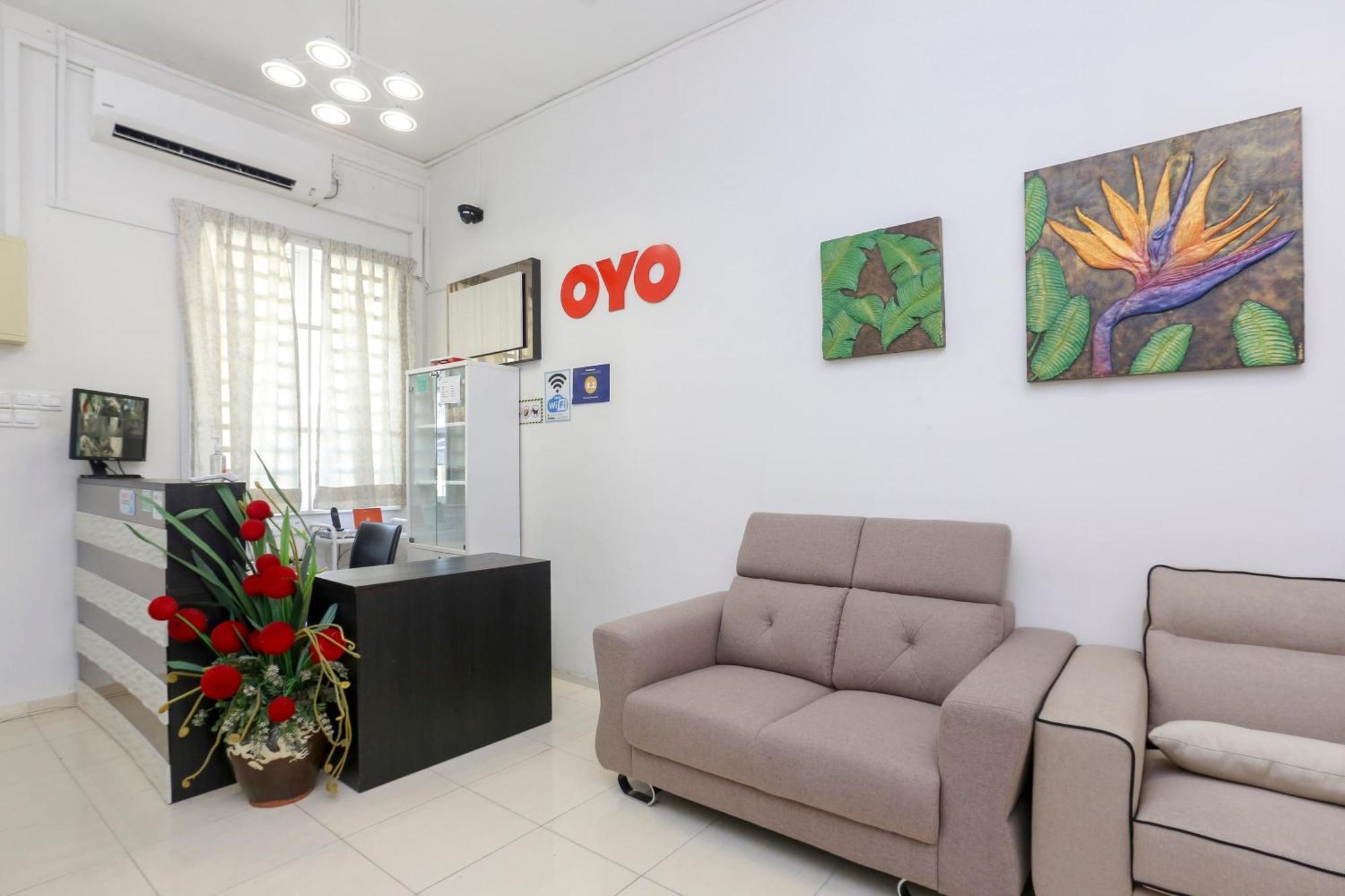 Oyo 90132 Come Inn Premium Kuala Terengganu Extérieur photo