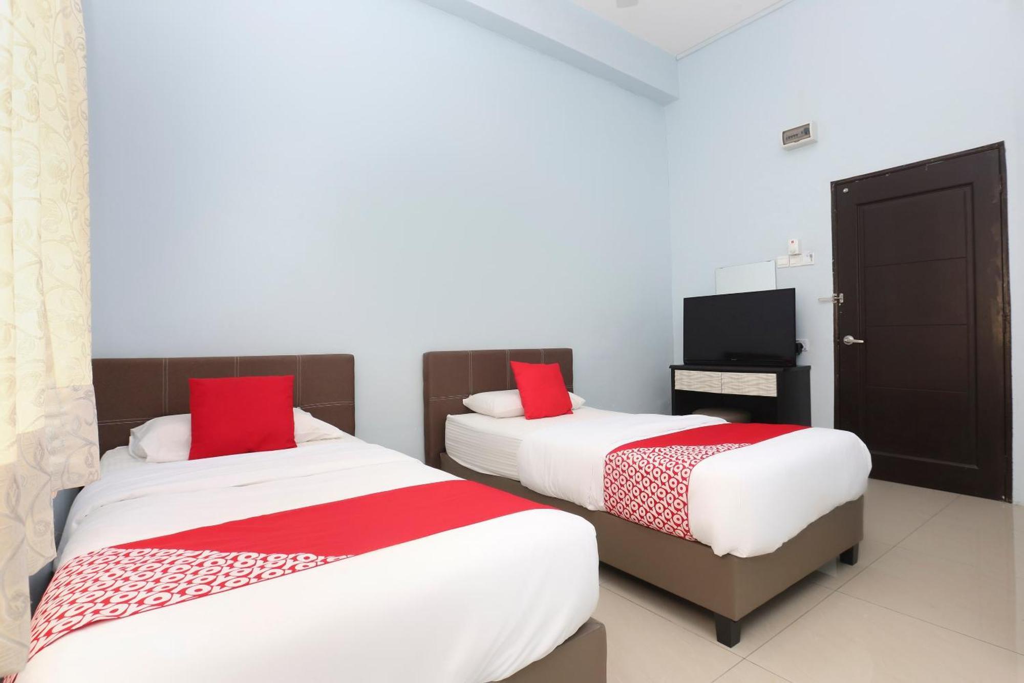 Oyo 90132 Come Inn Premium Kuala Terengganu Extérieur photo