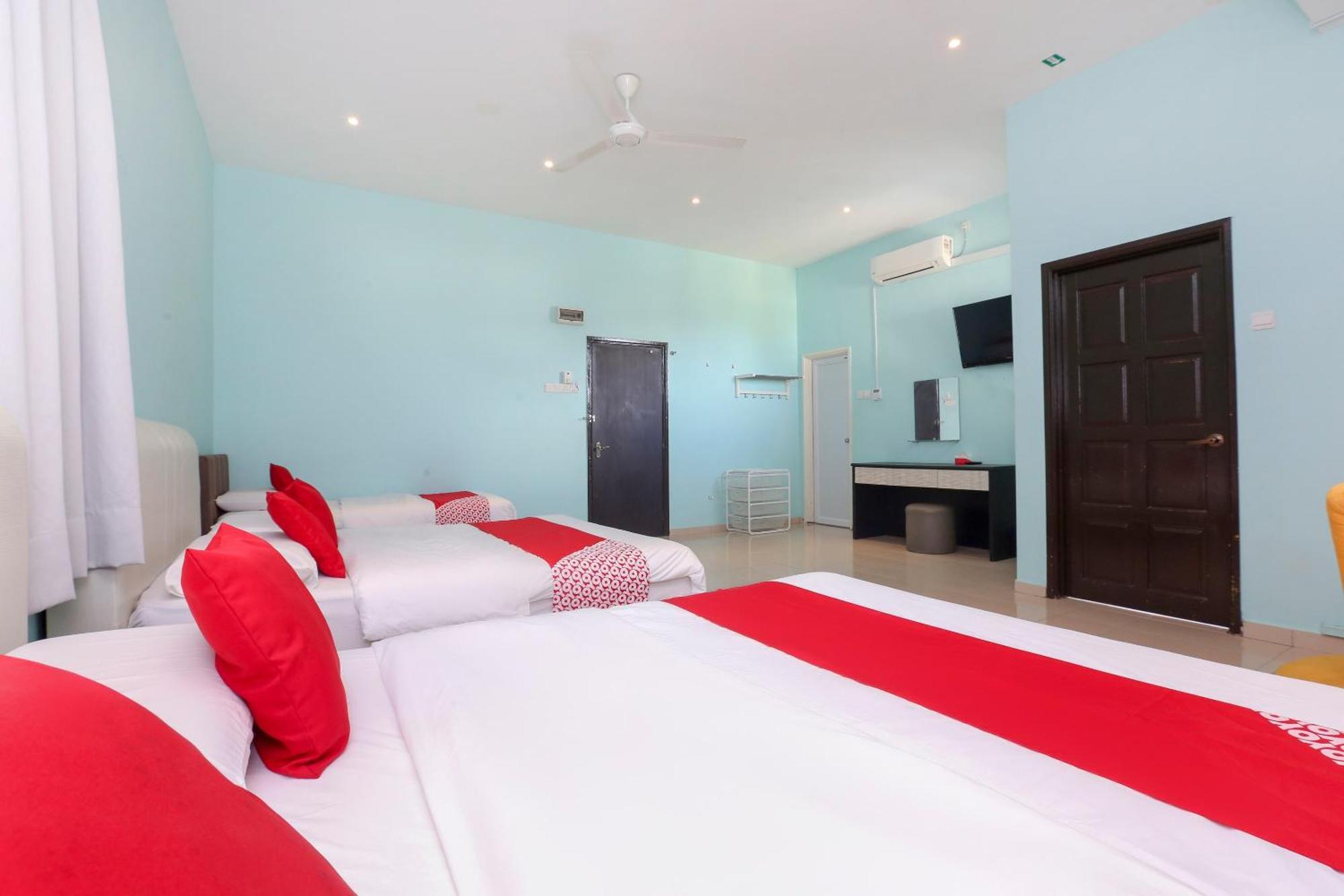 Oyo 90132 Come Inn Premium Kuala Terengganu Extérieur photo